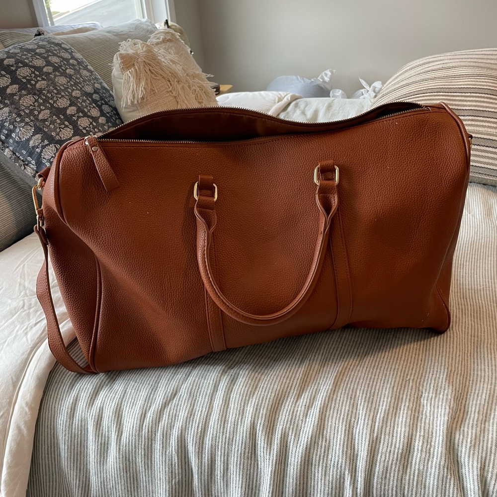 Lulu's Brown Travel Bag